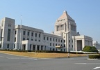 塩崎厚労相「時代の変化に合った雇用制度を確立」