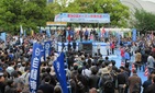 「労使協議で働き方改革を推進」連合・神津会長 メーデー中央大会